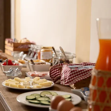 Corte Vaona Bed & Breakfast 3*